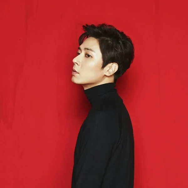 Shining profile picture of 앤디 (신화) on today's Choeaedol