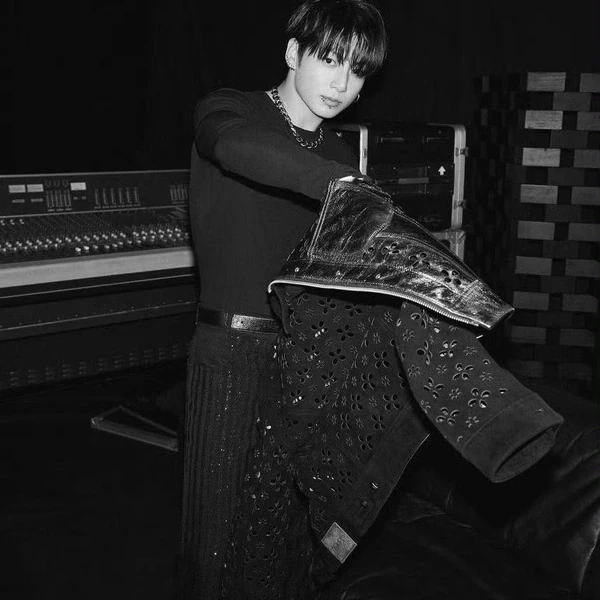 정국 (방탄소년단) 팬심 가득한 인기 사진