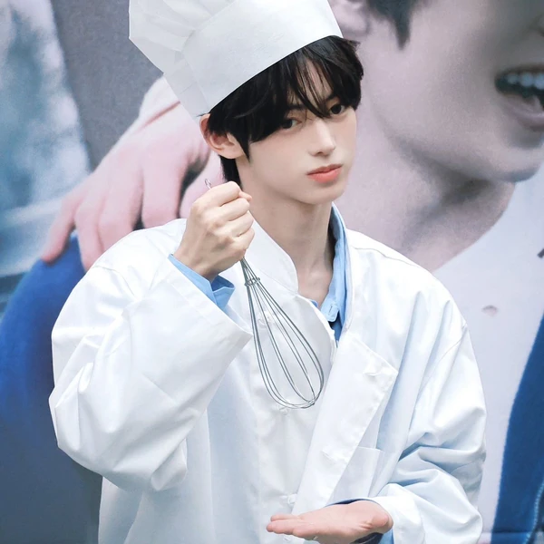 Top Photo Full of TWS Love