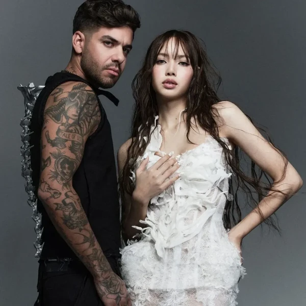 Penampilan Lisa (BLACKPINK) yang Paling Dicintai Hari Ini