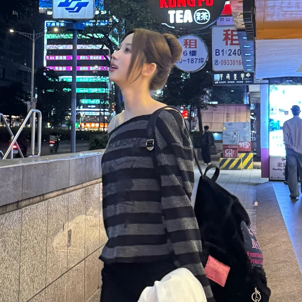 Today's Most Loved Lee JiWoo (tripleS)