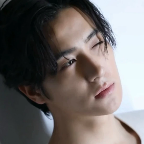 粉絲票選的賢在 (THE BOYZ)最佳瞬間