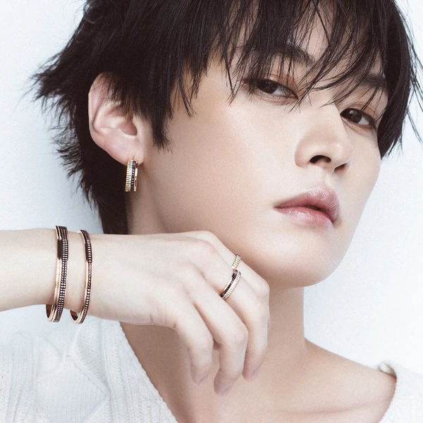 充满粉丝爱意的Lee Know (Stray Kids)人气照片