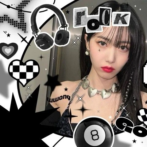 Top Photo Full of VIVIZ Love