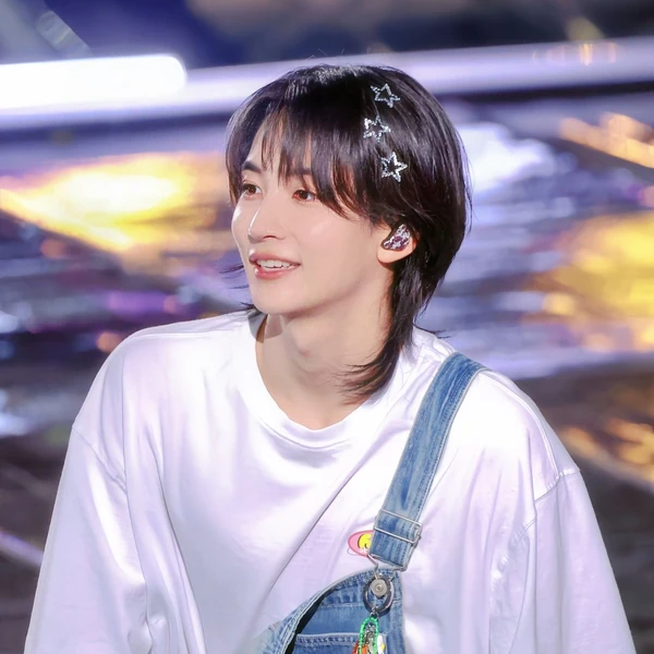 Foto Populer Penuh Cinta untuk SEVENTEEN