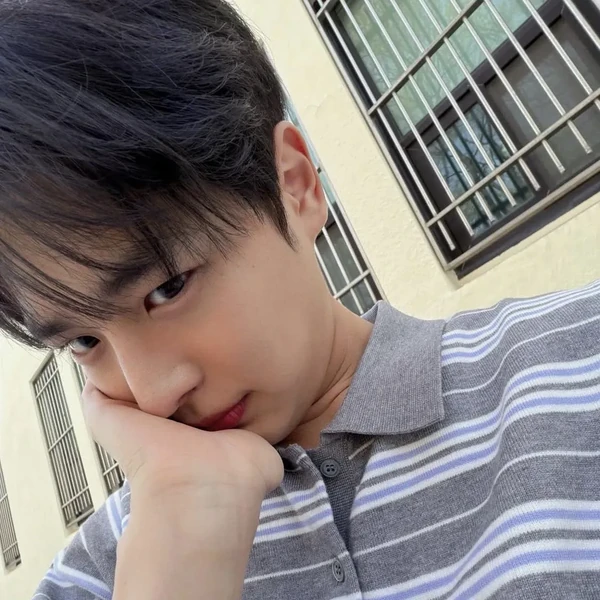 오늘 가장 사랑받은 최병찬의 모습