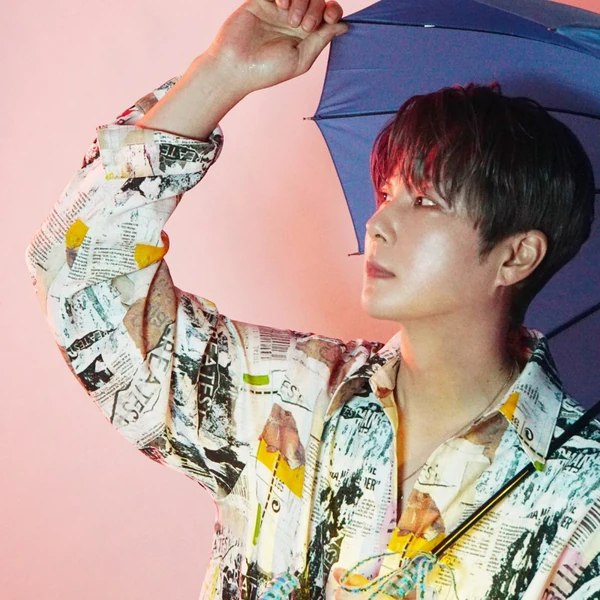 Popular profile picture of 신혜성 (신화) loved by fans