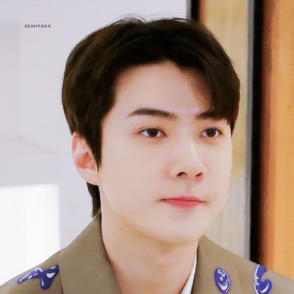 오늘 가장 사랑받은 세훈 (EXO)의 모습