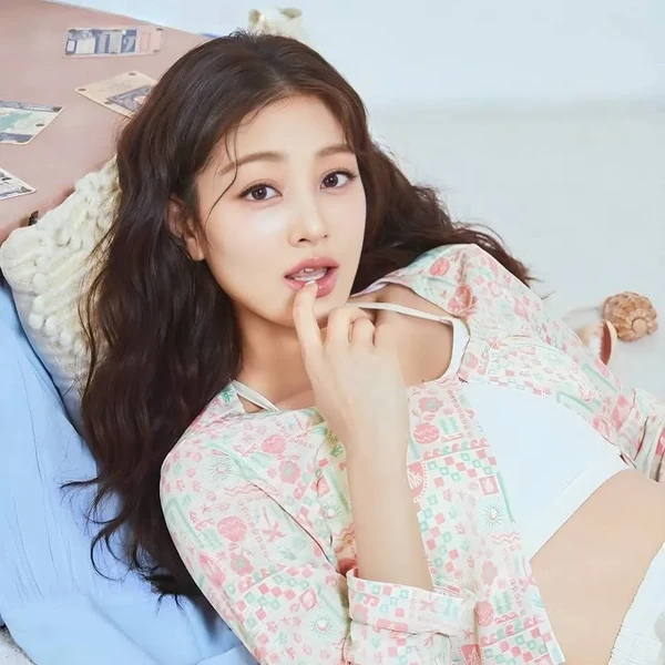 Momen Terbaik TWICE Pilihan Penggemar