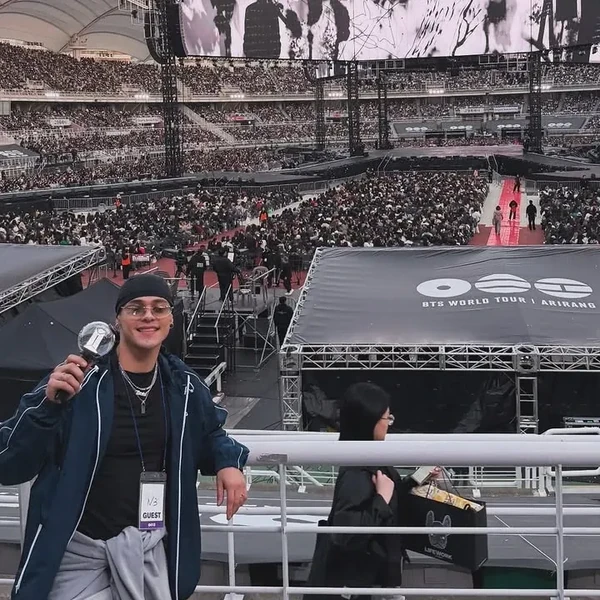 Today's Most Loved Drew (SANTOS BRAVOS)