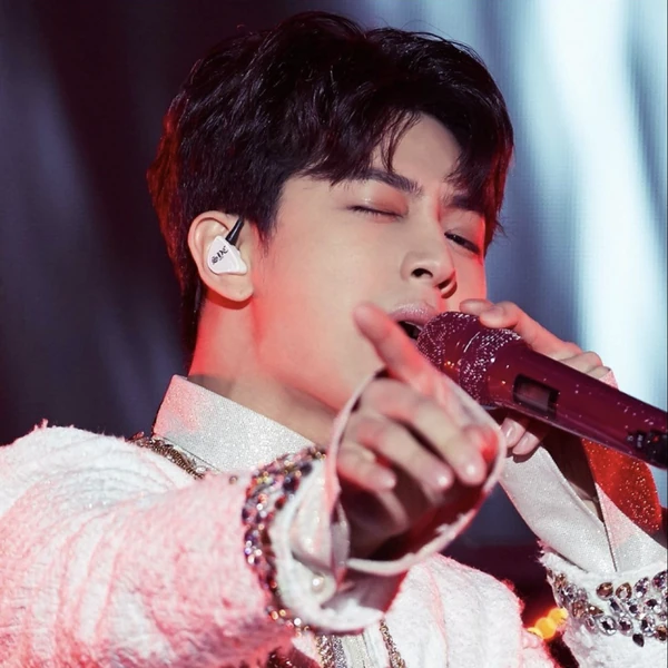 Top Photo Full of SONG (iKON) Love