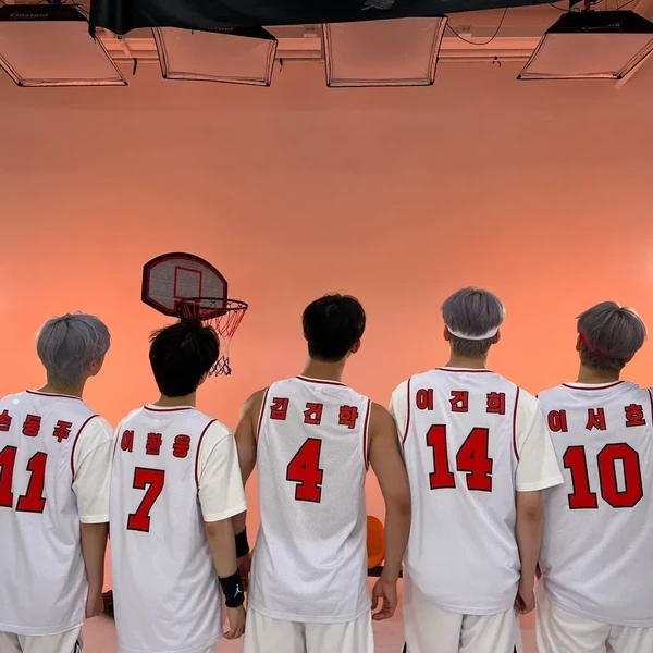 充滿粉絲愛意的抒澔 (ONEUS)人氣照片