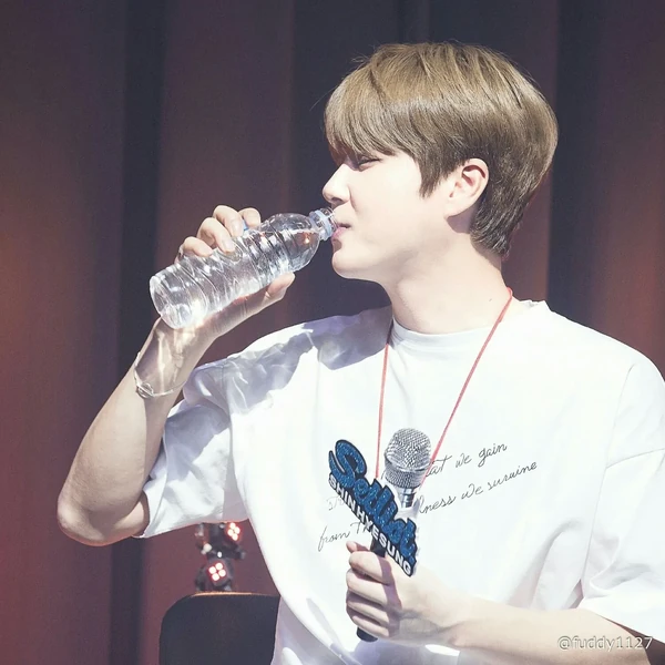 Popular profile image of 신화 selected by votes