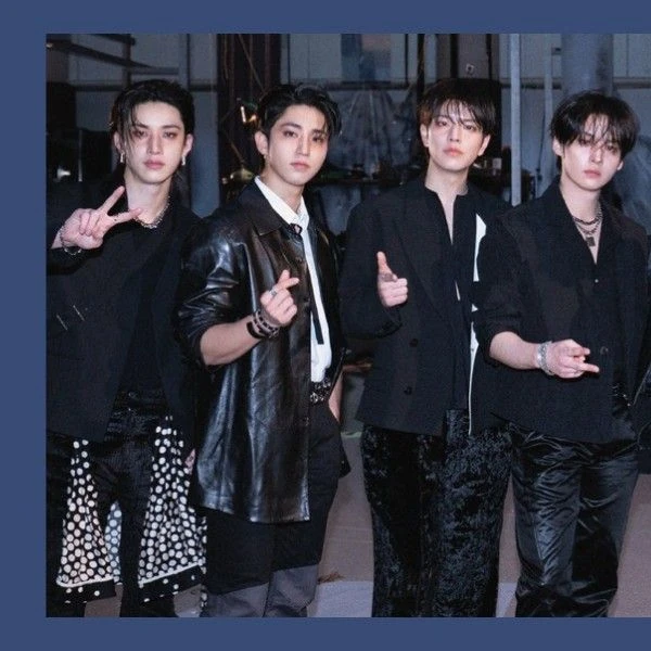 Foto Populer Penuh Cinta untuk Stray Kids