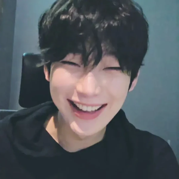 Penampilan ENHYPEN yang Paling Dicintai Hari Ini