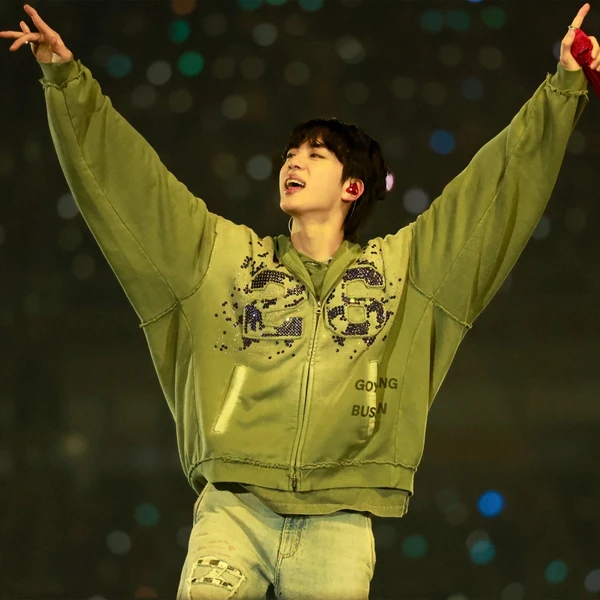 Penampilan Jin (BTS) yang Paling Dicintai Hari Ini