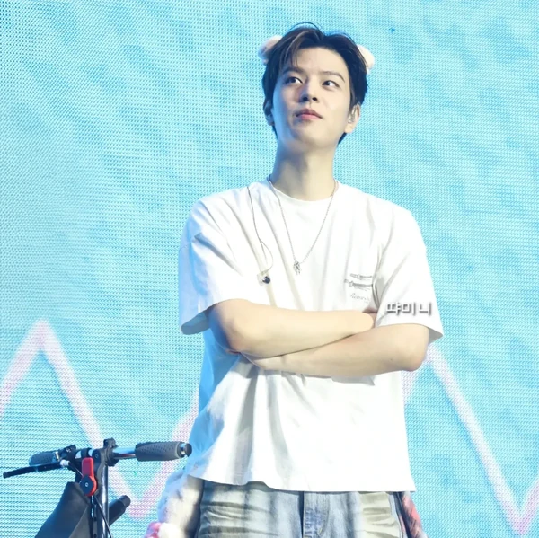 Today's Most Loved Seungmin (Stray Kids)