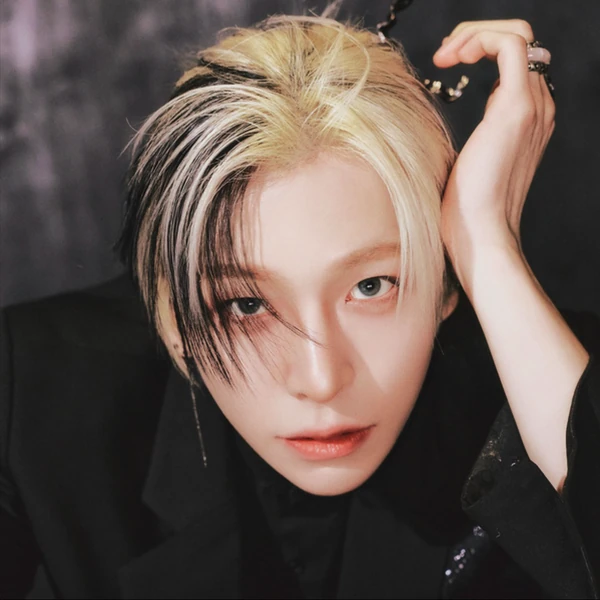 Fans' Pick: Best Moment of Jiho (AMPERS&ONE)