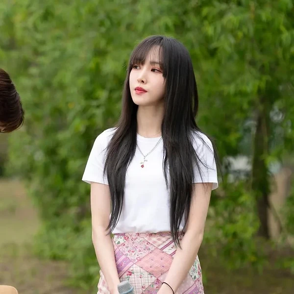 Today's Most Loved Yuju (GFRIEND)