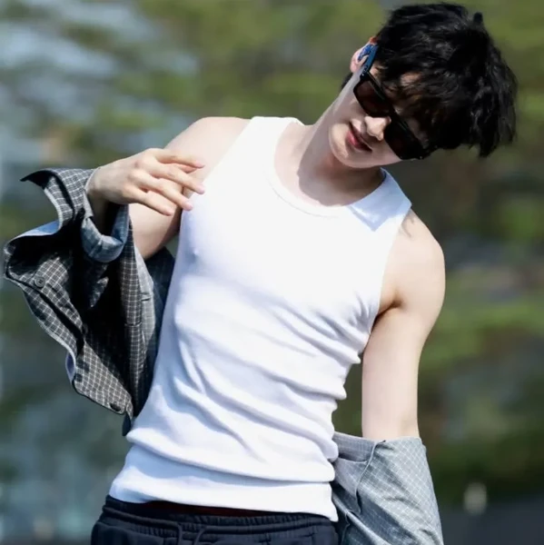 Today's Most Loved Eunhyuk (Super Junior)