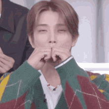 Popular profile image of Joshua (SEVENTEEN) selected by votes