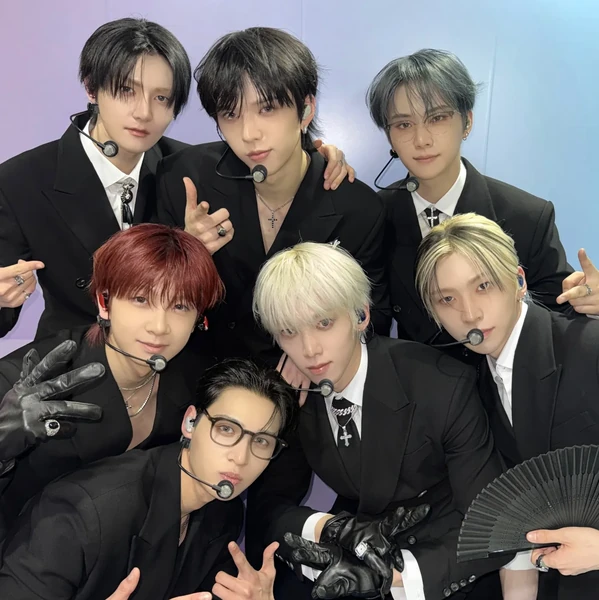 Fans' Pick: Best Moment of AMPERS&ONE