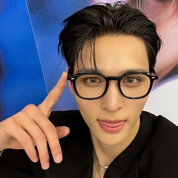 Top Photo Full of Mackiah (AMPERS&ONE) Love