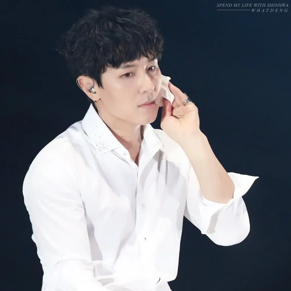 Signature photo of Kim Dongwan (SHINHWA) capturing their charm