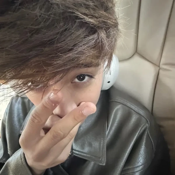 今天最受喜爱的Kenneth (SANTOS BRAVOS)