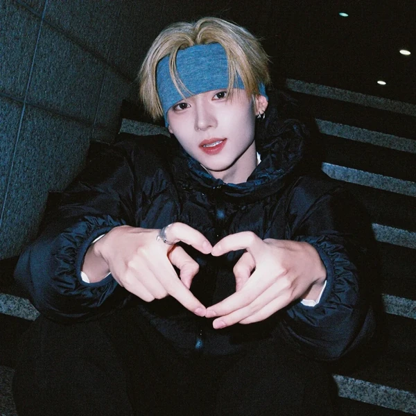 Foto perwakilan Lee Leo (ALPHA DRIVE ONE) yang penuh pesona