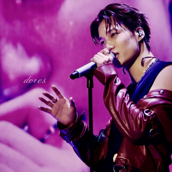 Penampilan Kai (EXO) yang Paling Dicintai Hari Ini