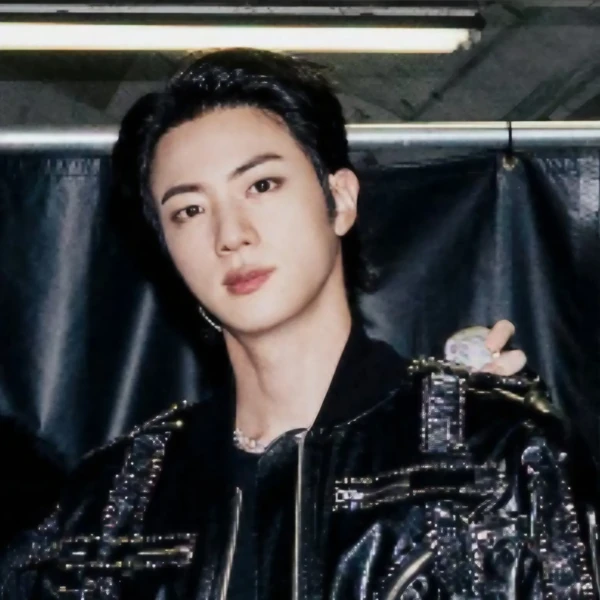 팬들이 뽑은 진 (방탄소년단) 최고의 순간