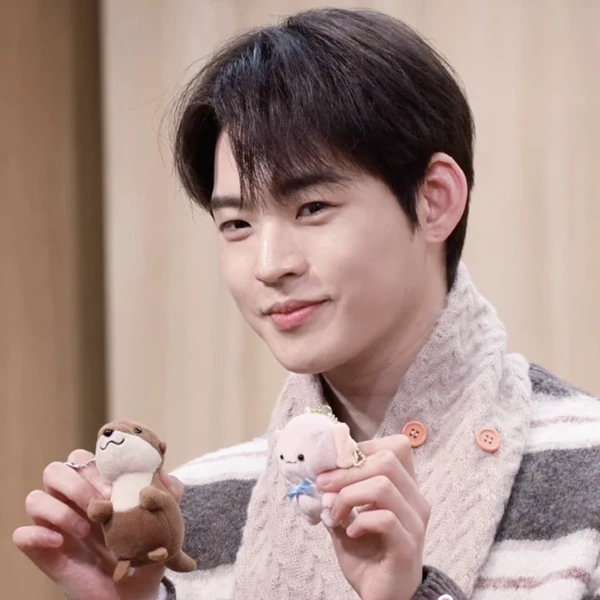 Fans' Pick: Best Moment of Hyojin (ONF)