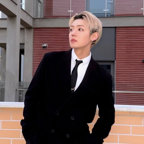Momen Terbaik Chan (A.C.E) Pilihan Penggemar
