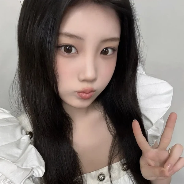 Fans' Pick: Best Moment of Wonhee (ILLIT)