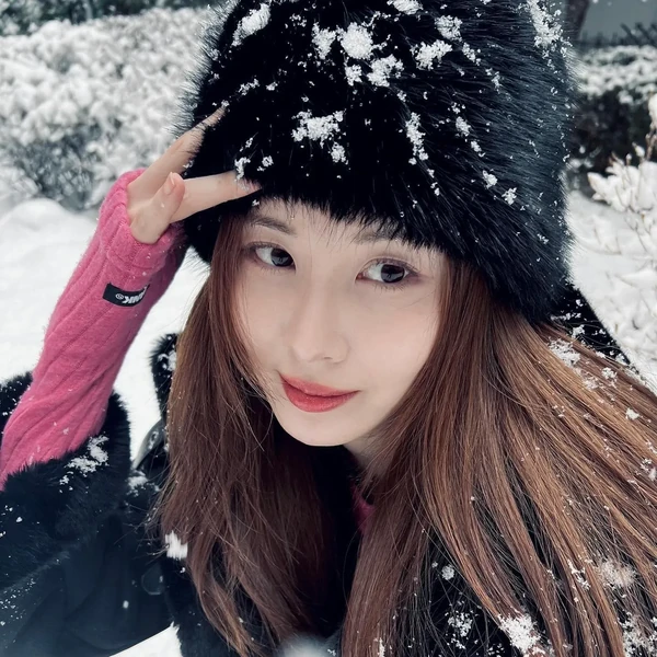 Shining profile picture of ソヒョン (少女時代) on today's Choeaedol