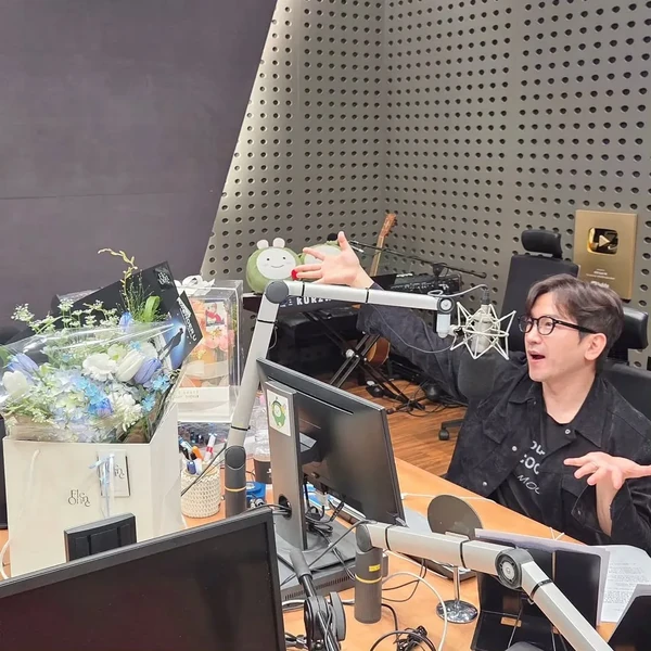 充滿粉絲愛意的李玟雨 (神話)人氣照片