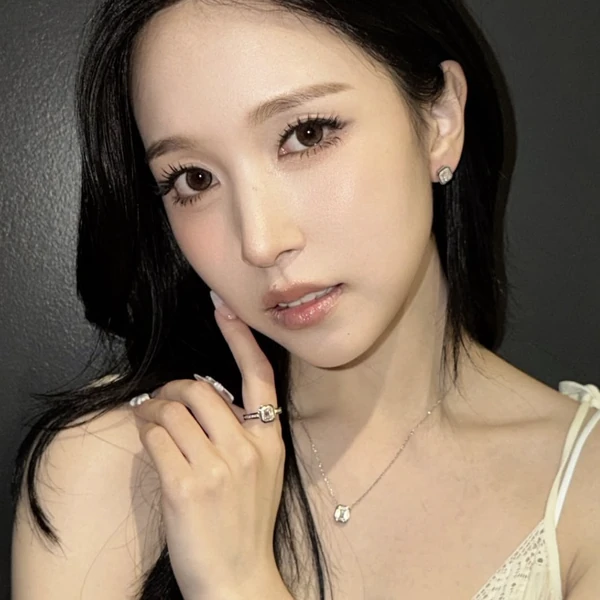 今日最受喜愛的Mina (TWICE)