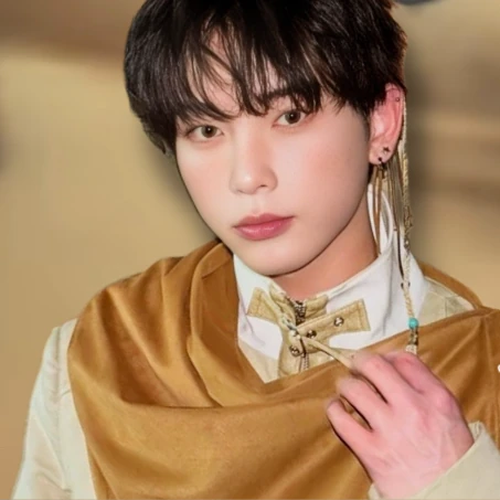 今日の最愛ドルで輝くハルア (&TEAM)の代表写真