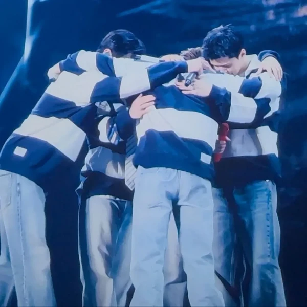 EXO 팬심 가득한 인기 사진