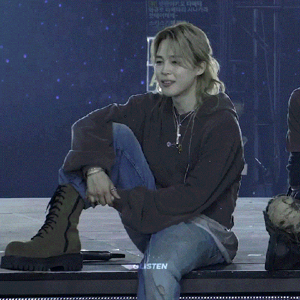 Penampilan Jimin (BTS) yang Paling Dicintai Hari Ini