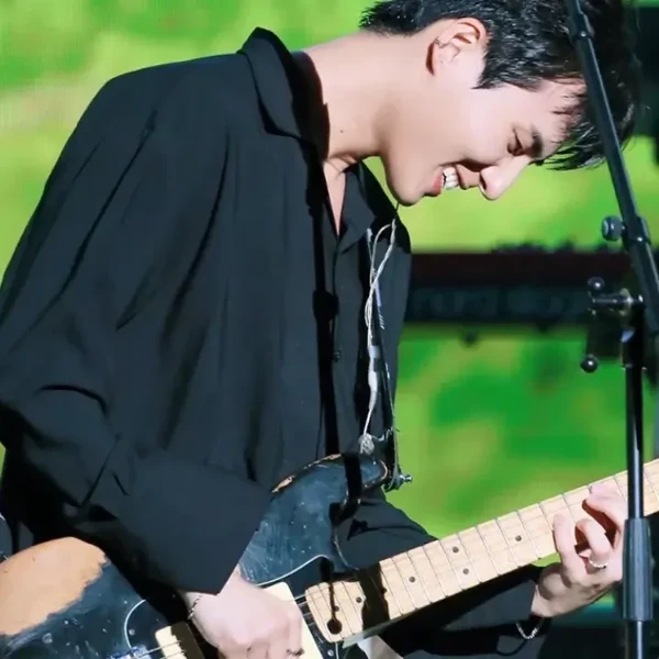 Best moment chosen by Young K (DAY6) fandom