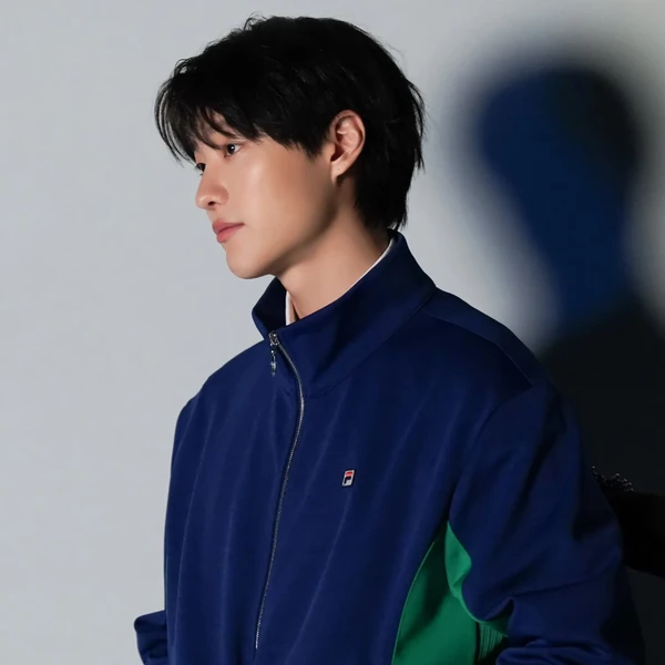 Today's Most Loved WOODZ