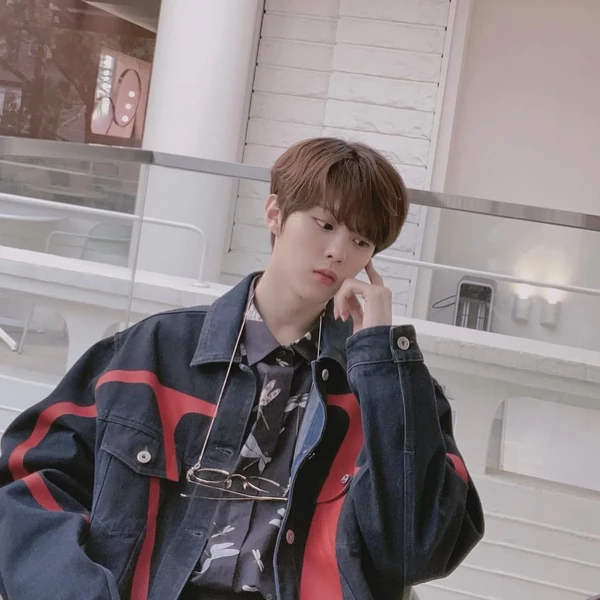 오늘 가장 사랑받은 김우석의 모습