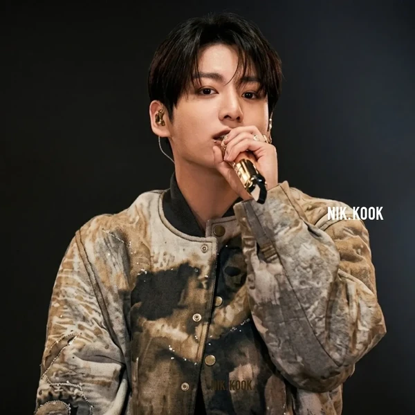 정국 (방탄소년단) 팬심 가득한 인기 사진