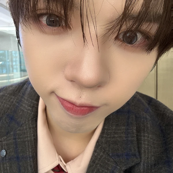 Today's Most Loved AMPERS&ONE