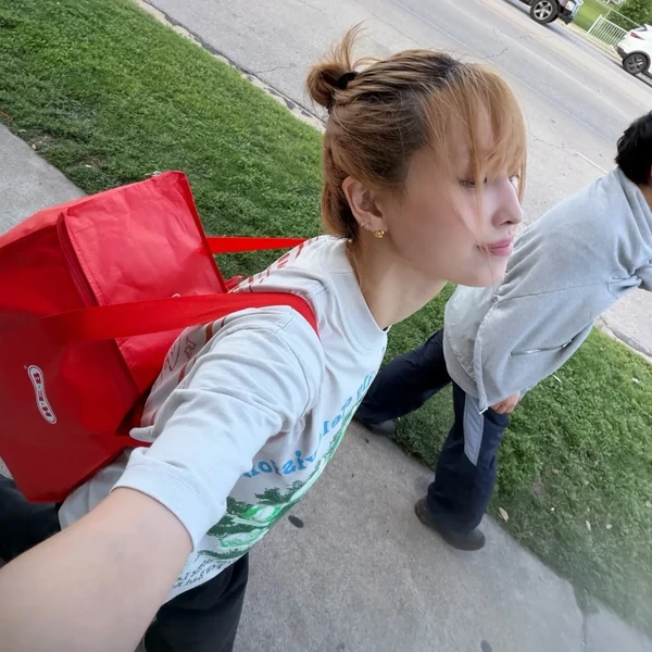 今日最受喜愛的Momo (TWICE)