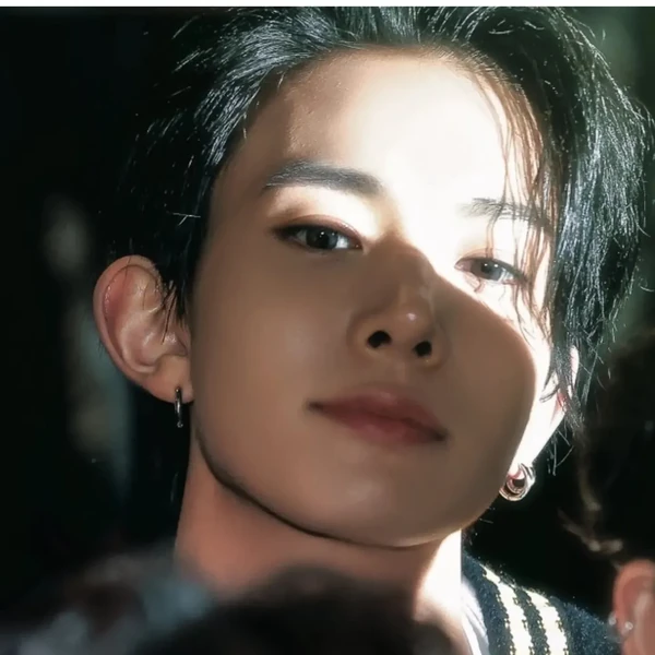 Penampilan Evan yang Paling Dicintai Hari Ini