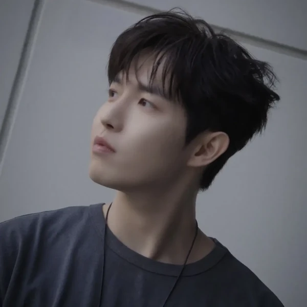 充滿粉絲愛意的金在奐人氣照片