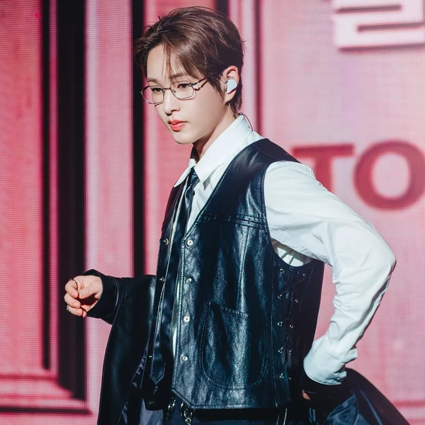 Fans' Pick: Best Moment of Onew (SHINee)